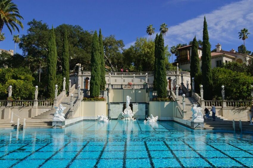 Piscine Neptune vue du temple&nbsp;&nbsp;