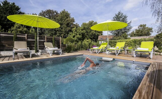 Piscine Osborne : nager dans sa piscine avec la nage à contre-courant