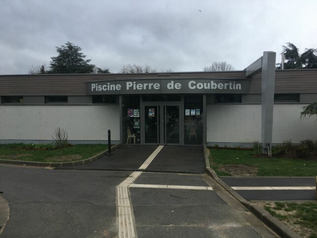 Piscine Pierre de Coubertin à Chevilly-Larue