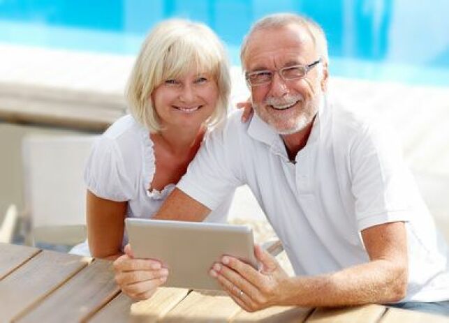 Piscine privée et aménagements pour séniors