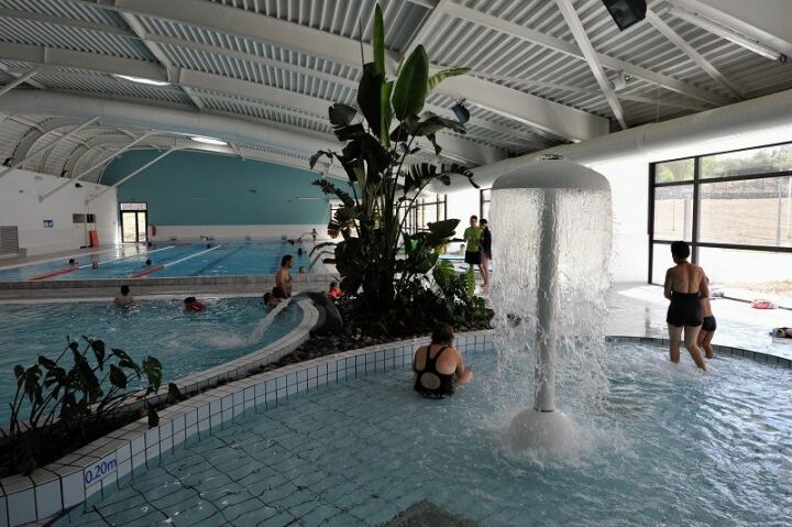 Le champignon à eau de la piscine Spadium à Monts Le champignon à eau de la piscine Spadium à Monts