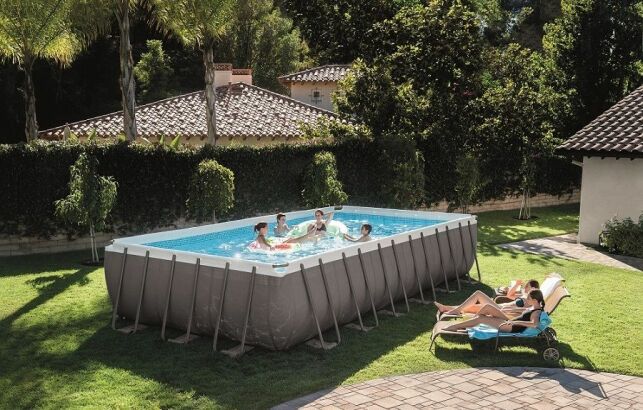 Piscine tubulaire rectangulaire Intex, modèle Ultra Silver