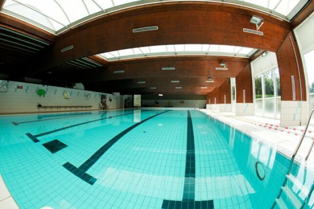 Piscine du Complexe sportif de Villaine à Massy