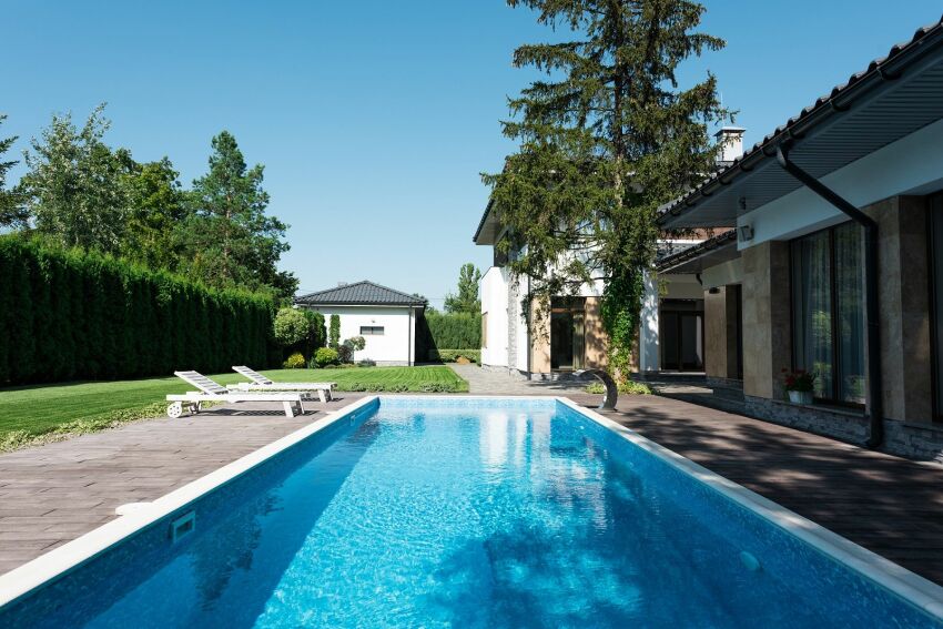 Piscines privées : quelle plus-value sur votre bien immobilier ?&nbsp;&nbsp;