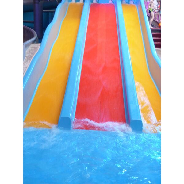 Prix d'un toboggan de piscine GuidePiscine.fr