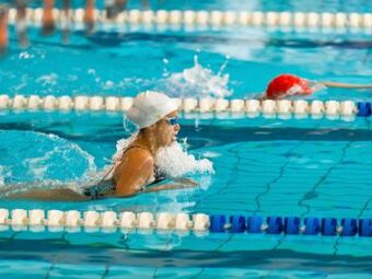 Programme et exercices pour reprendre la natation 