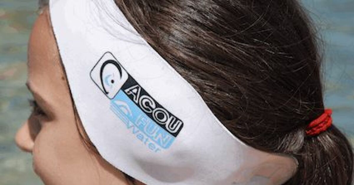 Protéger ses oreilles à la piscine : bouchons d'oreilles et bandeau - Guide-Piscine.fr