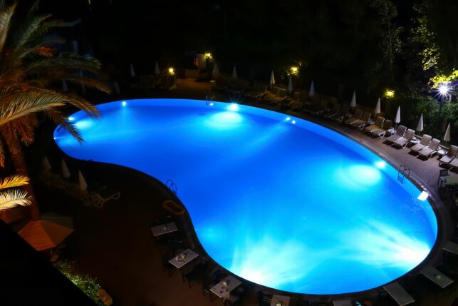 Quelles formes pour une piscine creusée ?
