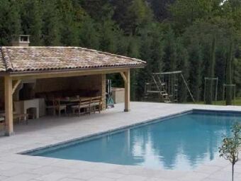 Le pool house de piscine