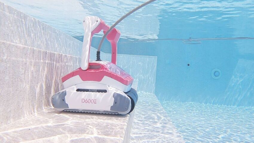 Robot de piscine Aquabot D600&nbsp;&nbsp;