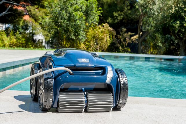 Robot de piscine Zodiac® Alpha IQ™, nouveau modèle RA 6900 iQ