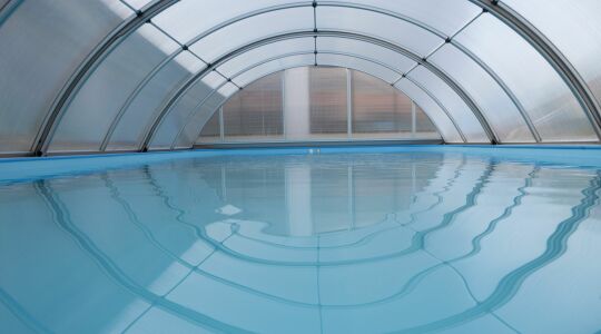 SDP 30 recherche un fournisseur d'abris de piscine dans le Gard