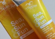 Sea, Sun & Fun : crème solaire de poche