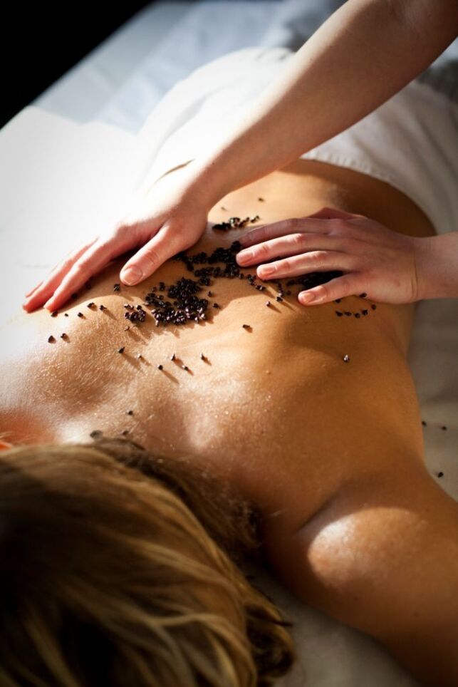 Des gommages sont proposés au Spa Les Etangs Des gommages sont proposés au Spa Les Etangs