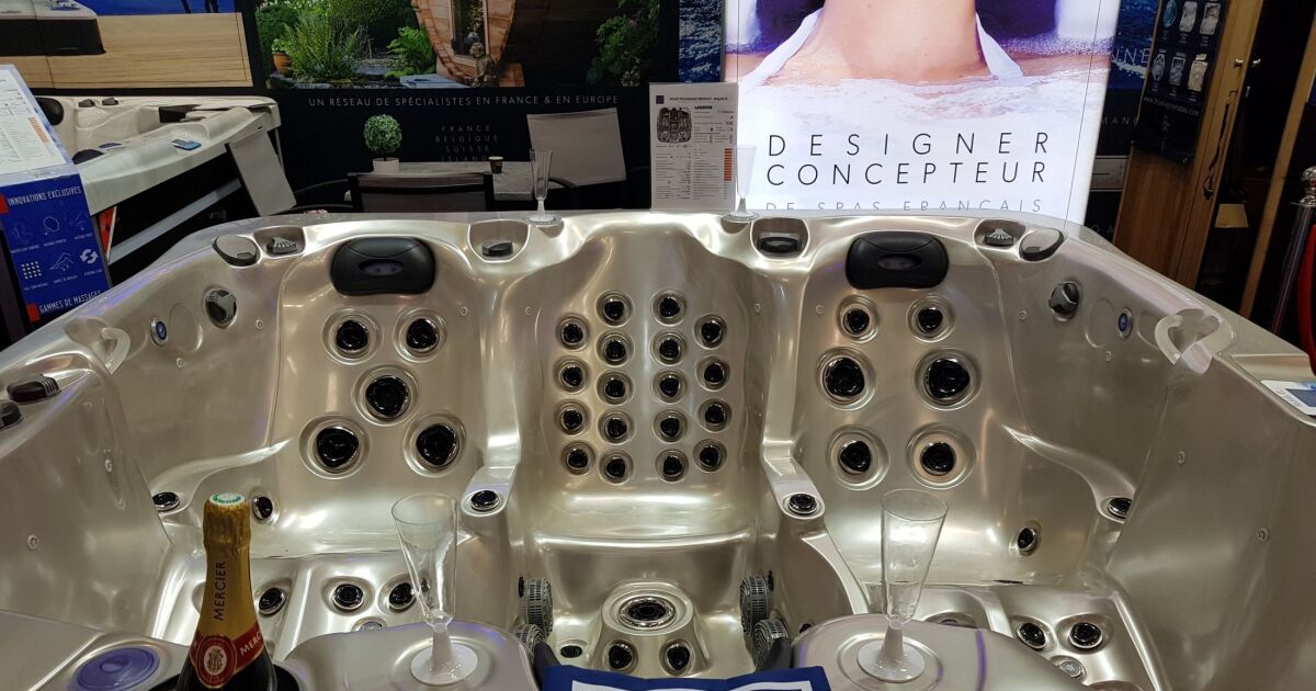 Spa Lagoon 2 Collection Thérapeutique par Blue Lagoon Spas