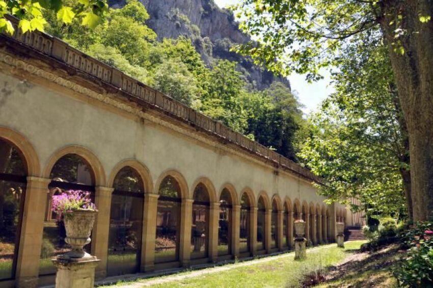 Stage de musicothérapie subaquatique aux thermes d'Ussat-les-Bains &nbsp;&nbsp;