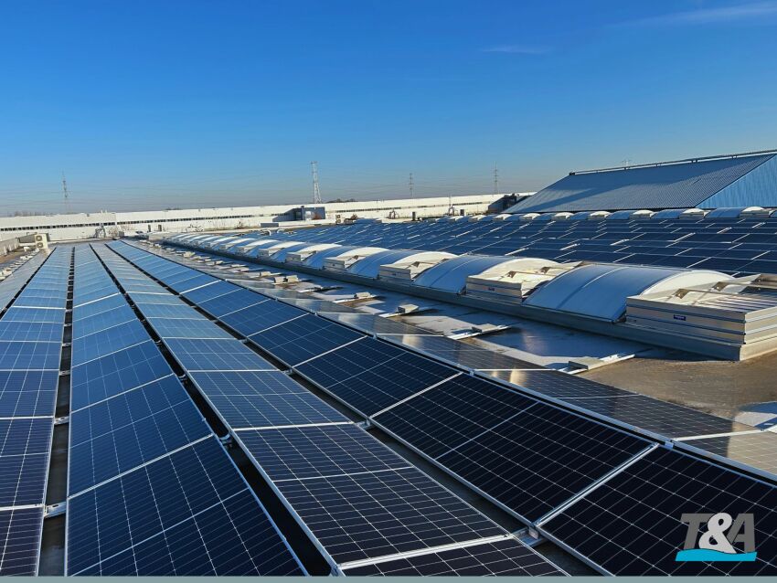 T&A confirme son engagement environnemental et installe des panneaux solaires sur son site de production de Geel (Belgique)&nbsp;&nbsp;