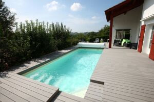 Tendance Piscine 64 à Mouscardès