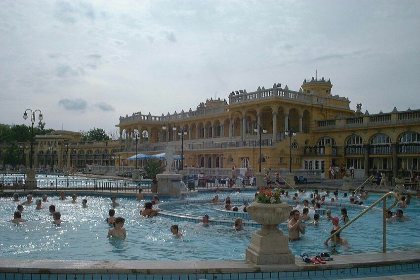 Thermes Széchenyi à Budapest&nbsp;&nbsp;