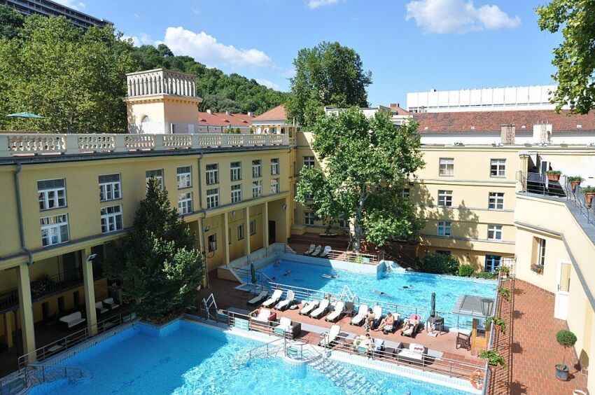 Thermes Szent Lukács à Budapest&nbsp;&nbsp;