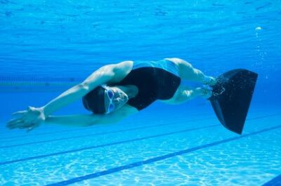 Tonifier son ventre grâce à la natation