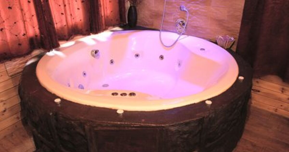 Une baignoire hammam choisir entre bain de vapeur et bain tout court