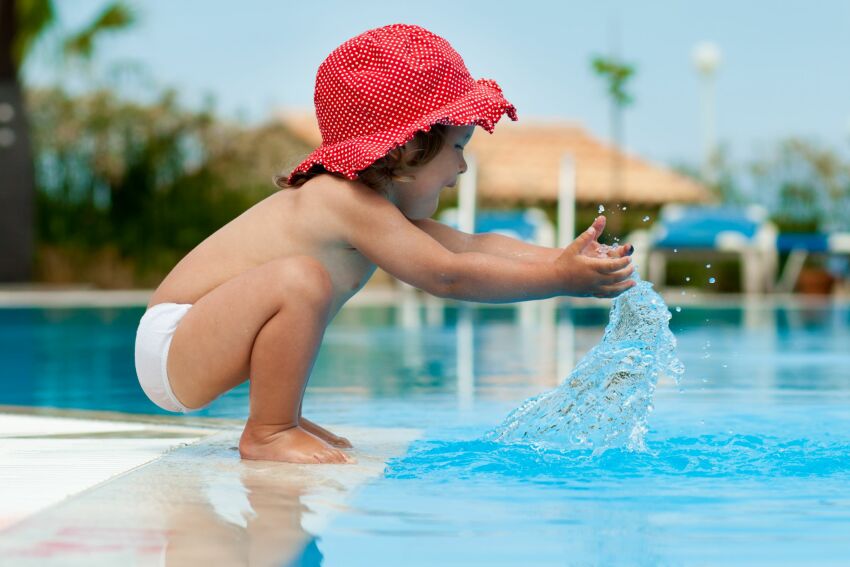 Un liner de piscine sans phtalates, plus sûr pour la sécurité des baigneurs et pour l'environnement, par Albon&nbsp;&nbsp;