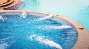 Un spa de luxe : une option haut-de-gamme pour votre bain à bulles