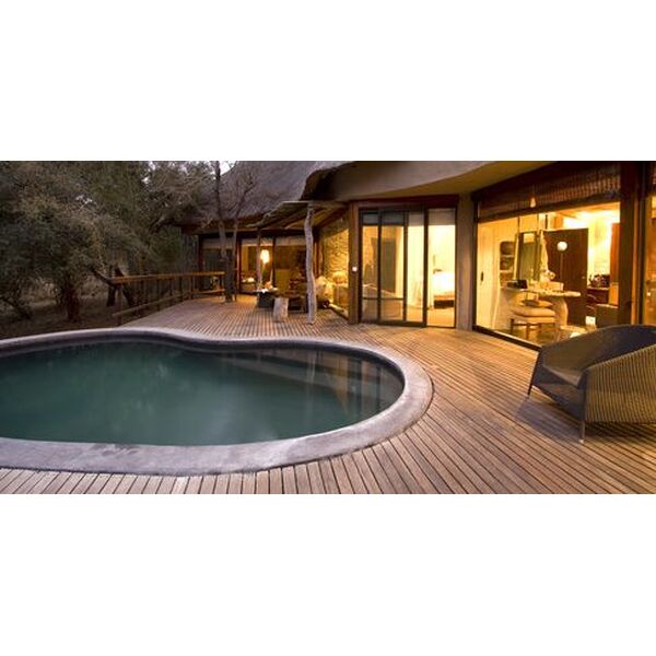 La Piscine Enterrée En Acier Un Concept Original Et Robuste