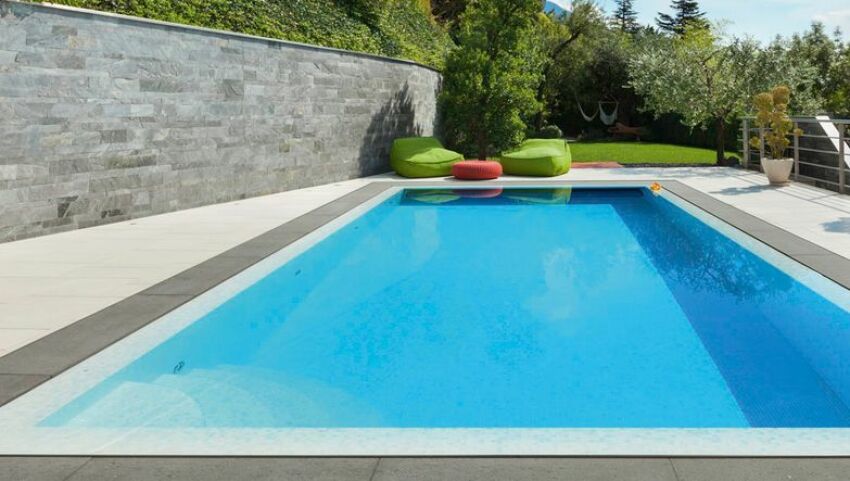 Une piscine miroir facilement grâce à Isi-Miroir&nbsp;&nbsp;