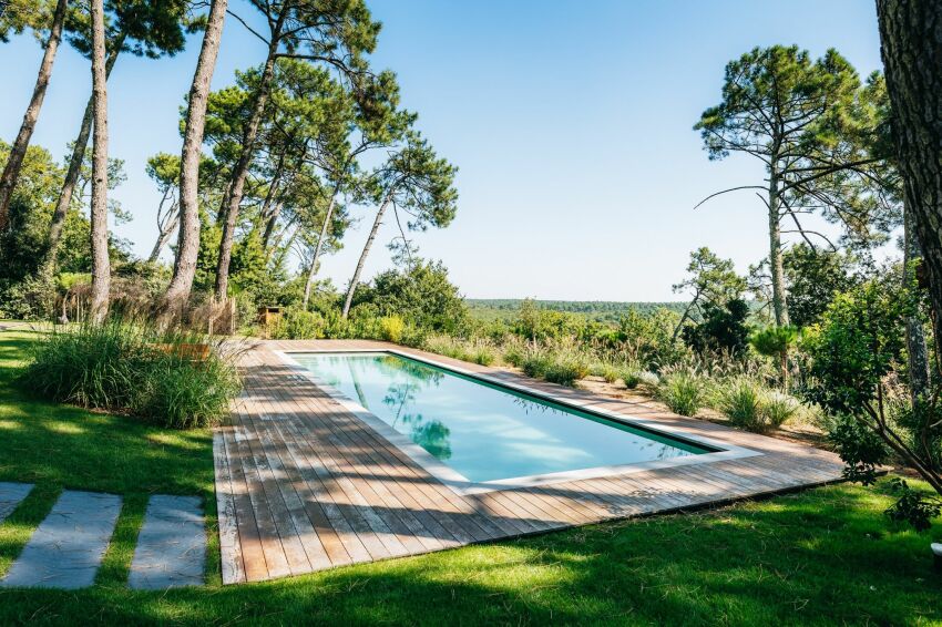 Une piscine qui donne directement sur la Dune du Pilat&nbsp;&nbsp;