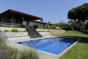 Un nouveau distributeur pour Piscines de France