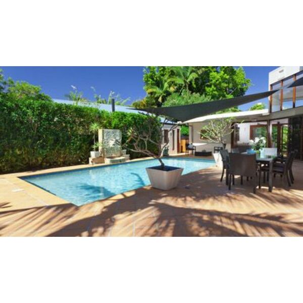 terrasse et piscine