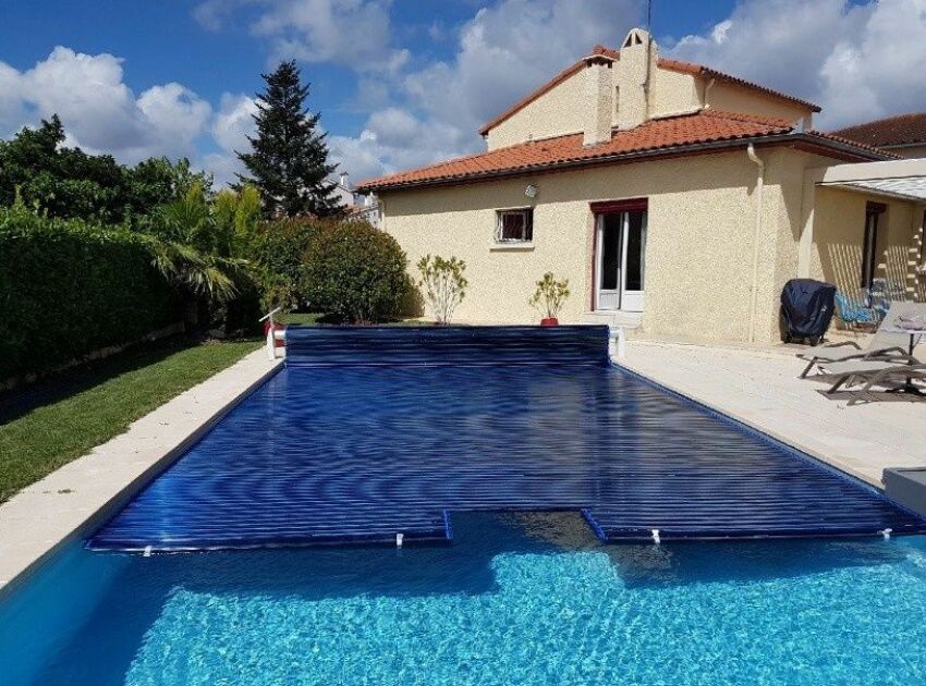 Volet de piscine à lames polycarbonate&nbsp;&nbsp;