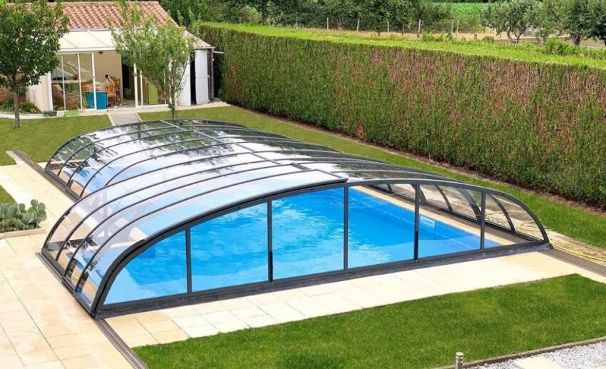 Zoom sur les abris de piscine Abrinoval&nbsp;&nbsp;